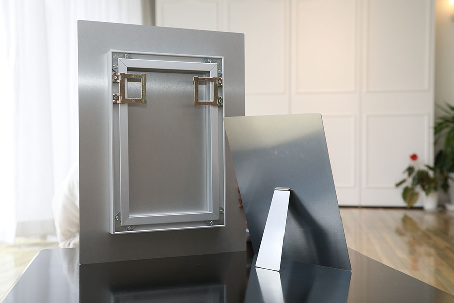 メタルプリントのフレーム